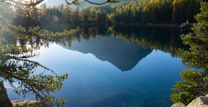 Paysage automnal autour des lacs du Val Viola 